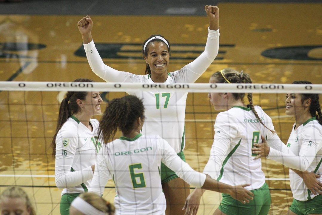 #19 Oregon Gets Double-Digit Kills from 4 Players to Win ‘Civil War’