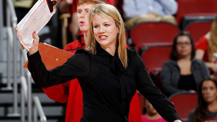 Louisville Head Coach Anne Kordes Announces Resignation