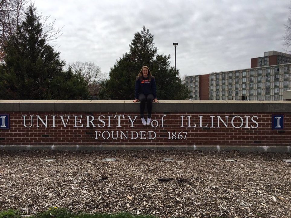 National Sophomore of the Year Ellie Holzman Commits to Illinois