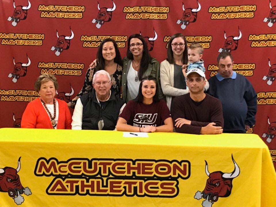 Defensive Specialist Jade Humphrey Signs with Southern Illinois