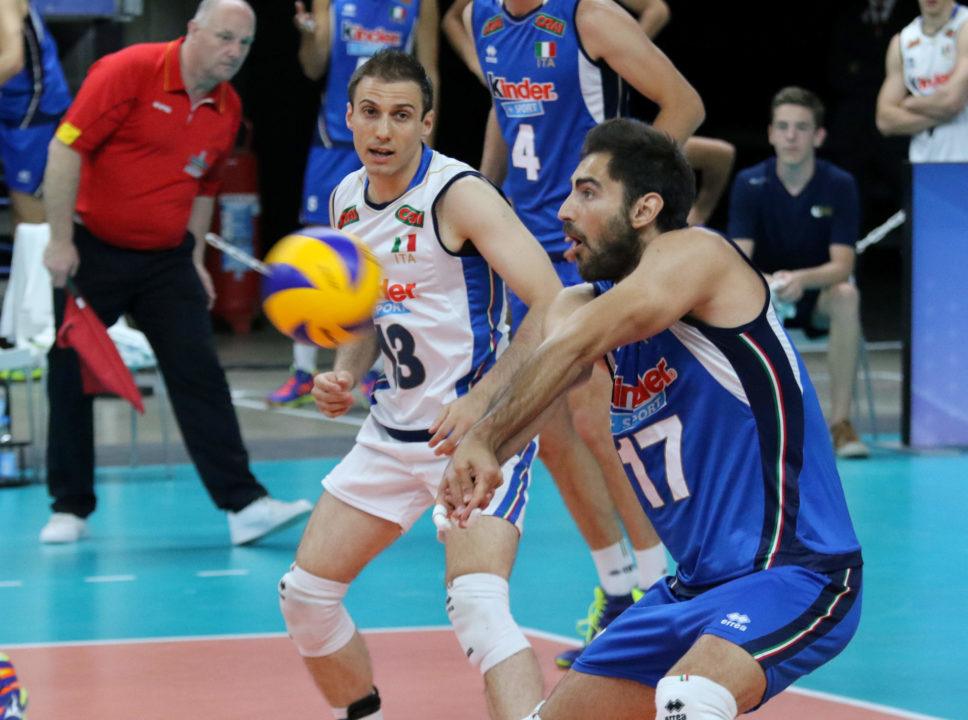 Italy Blemishes France’s Unbeaten Record to Open Pool I1