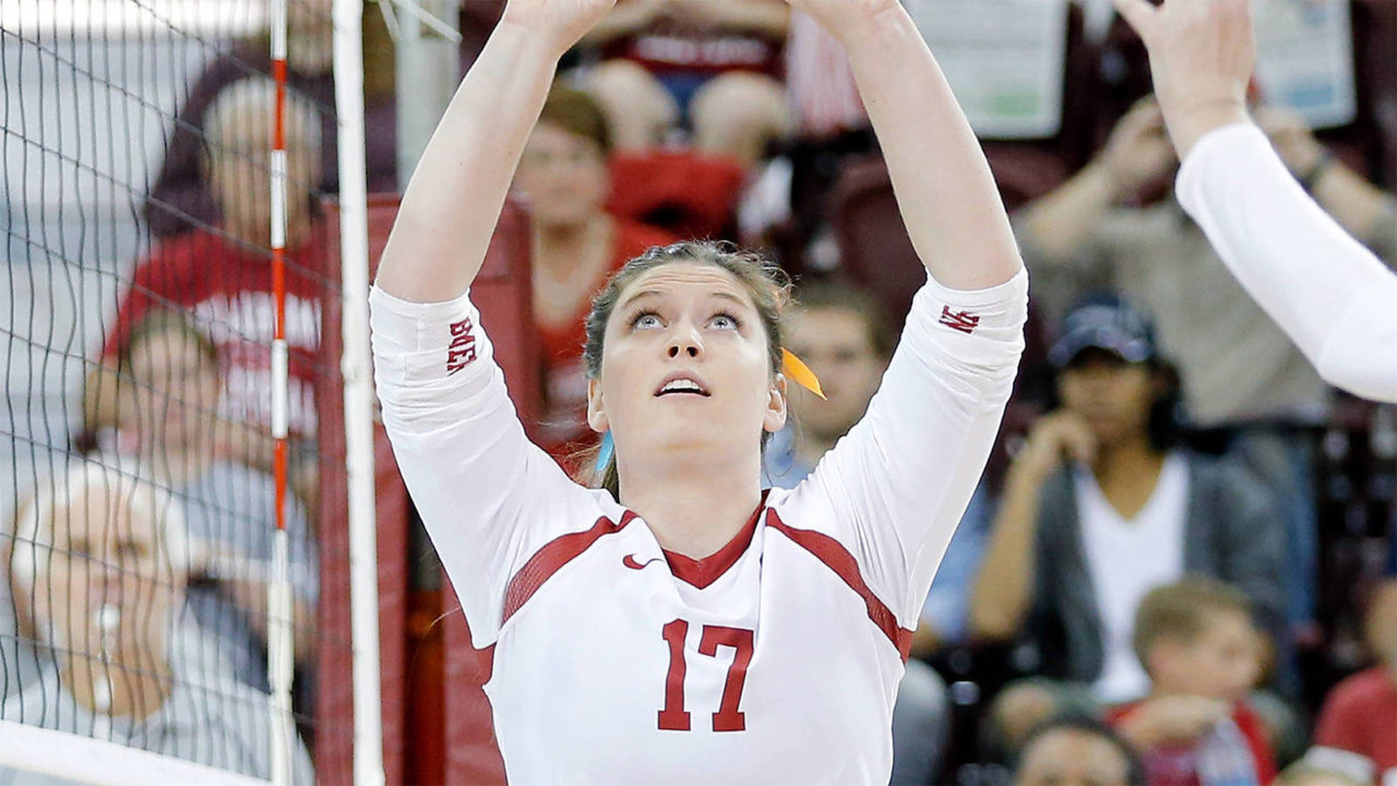 Audrey Alford Becomes 9th Oklahoma Sooner to 2,000 Assist Plateau