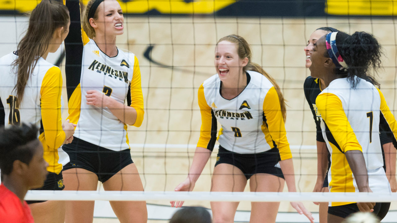 Kennesaw State Sweeps Georgia for 6-1 Start