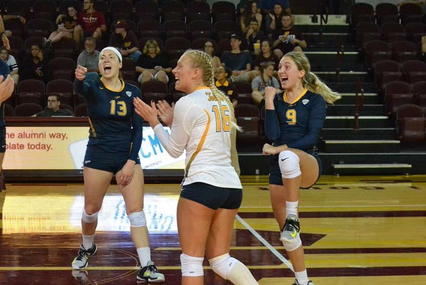 Toledo Downs Kent State In Straight Sets