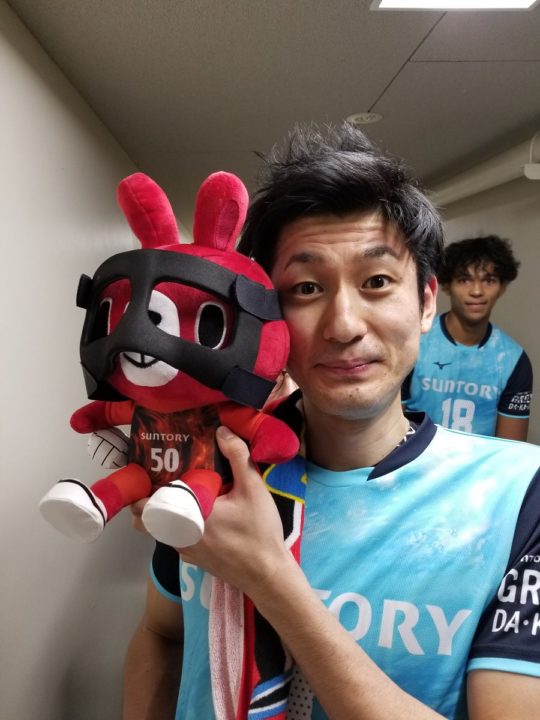 Japan Men: Toray wins in 5, Panasonic sweeps