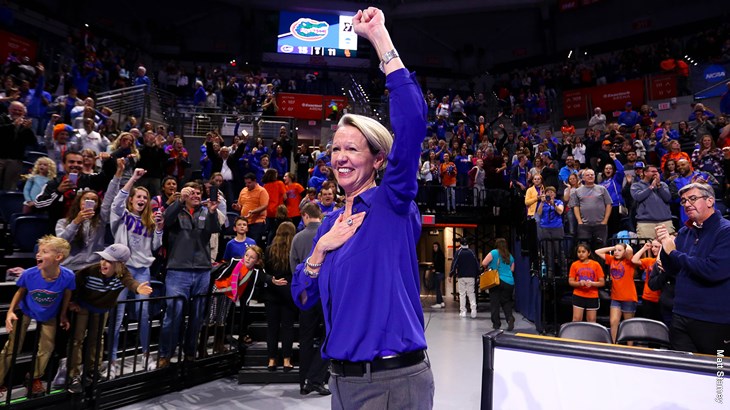 Mary Wise Wins 2017 VolleyMob Women’s National Coach of the Year