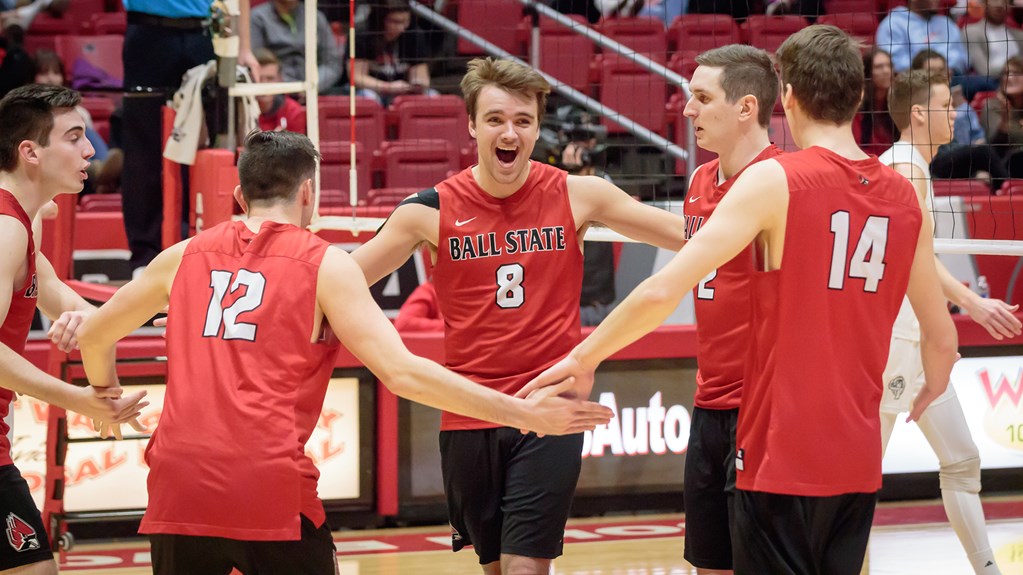 #12 Ball State Takes Down #13 Fort Wayne in Five Sets