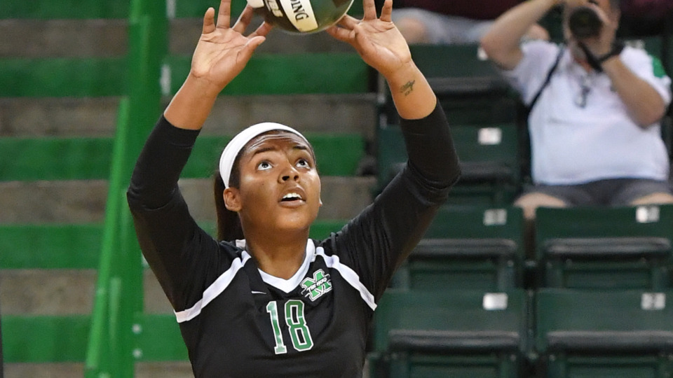 Creighton Collects 3rd Transfer in Former Marshall Setter Madelyn Cole