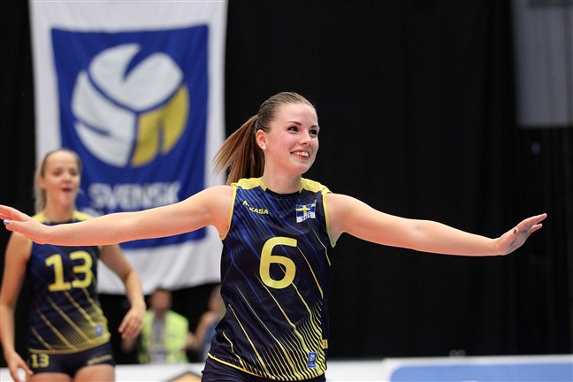 2018 Women’s Silver #EuroLeague: Sweden & Austria to Meet for Gold