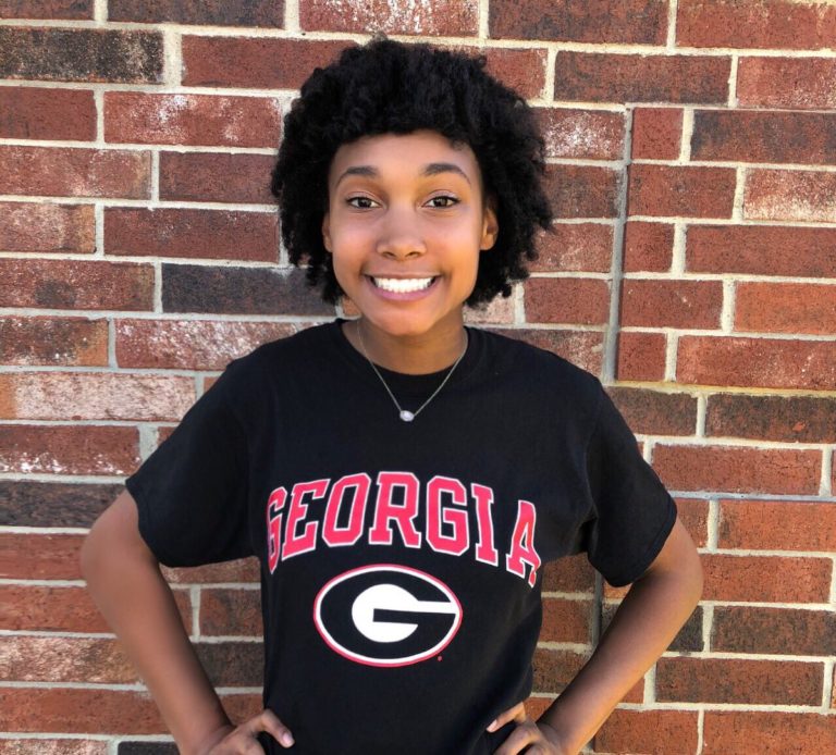 2021 OH/MB Lyric Stewart Commits to Georgia