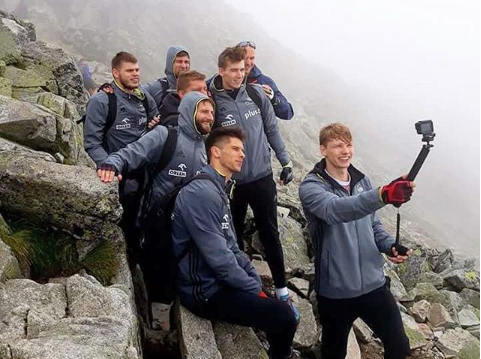 Poland’s Men’s National Team Climbs Mount Rysy for World Cup Training