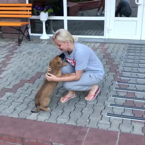 Yenisey Girls Adopt Puppy During Training Camp