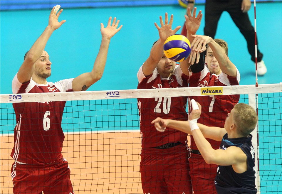 Iran and Poland Stay Perfect on Top of Pool D