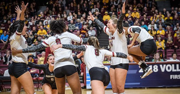 NCAA Friday Roundup: 21 Sweeps, Three Five-Setters Highlight Day 2